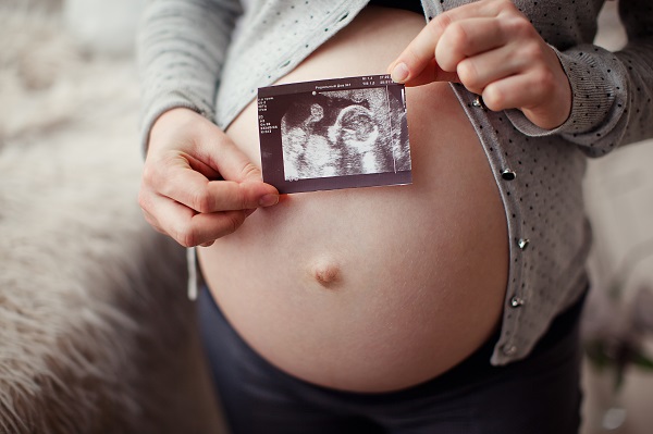 5 mitos sobre a maternidade substituta